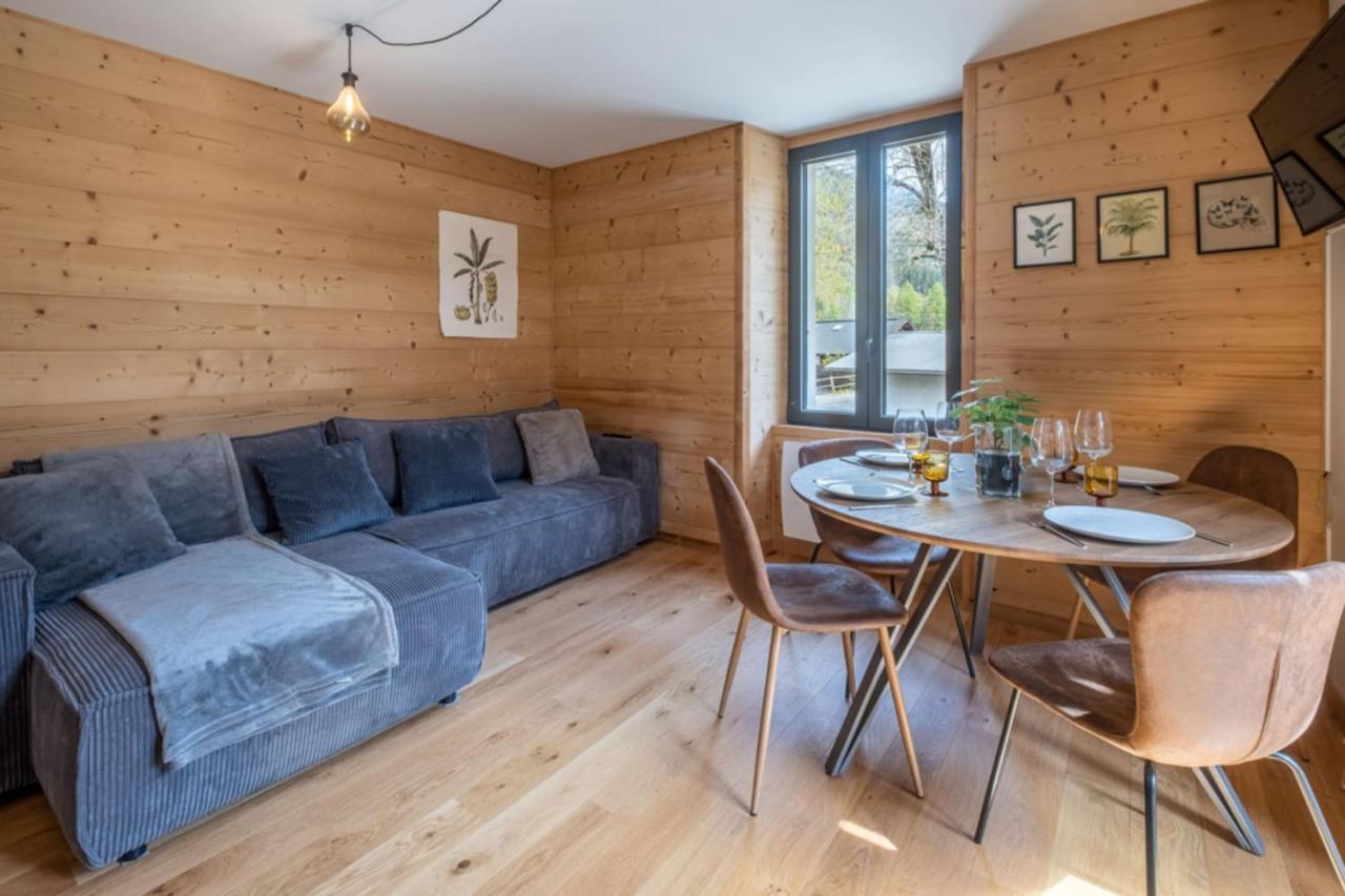Newly Renovated Apartment With Mont Blanc View Chamonix Bagian luar foto